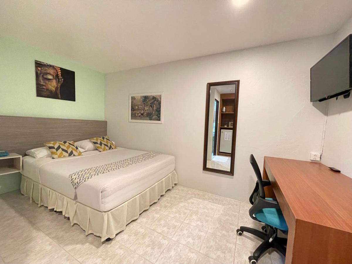 Summer Breeze Hotel Patong Екстер'єр фото