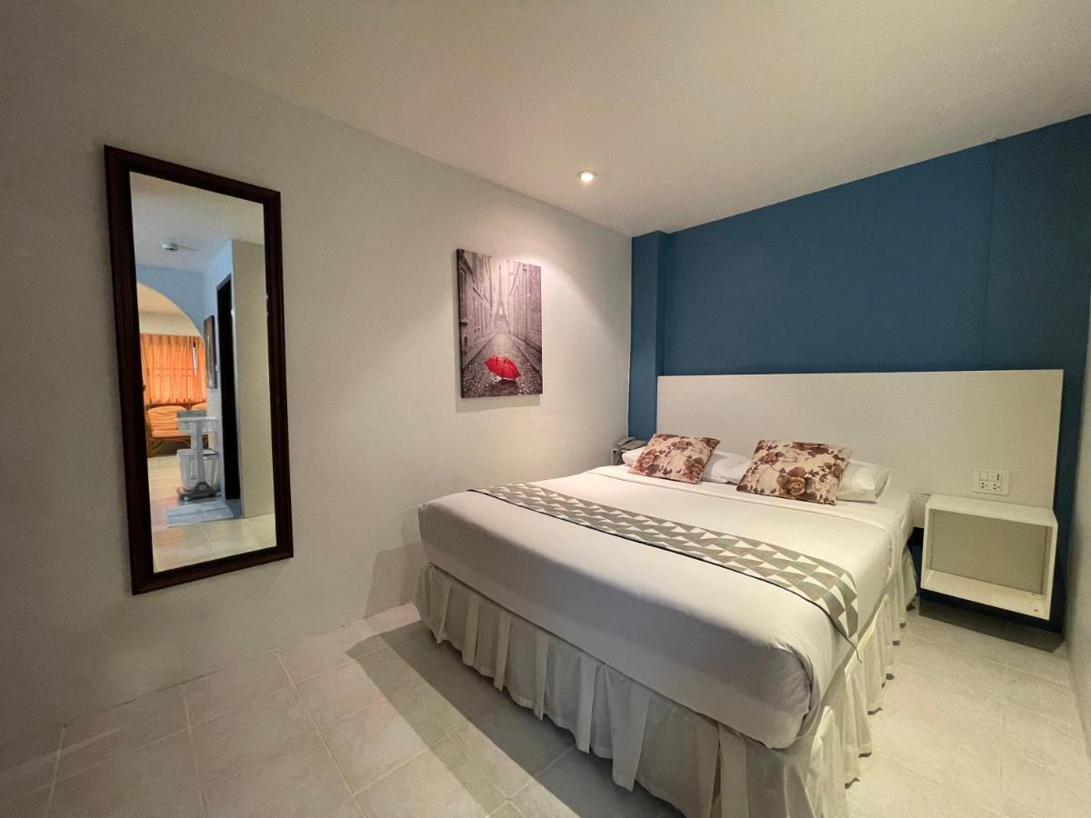 Summer Breeze Hotel Patong Екстер'єр фото
